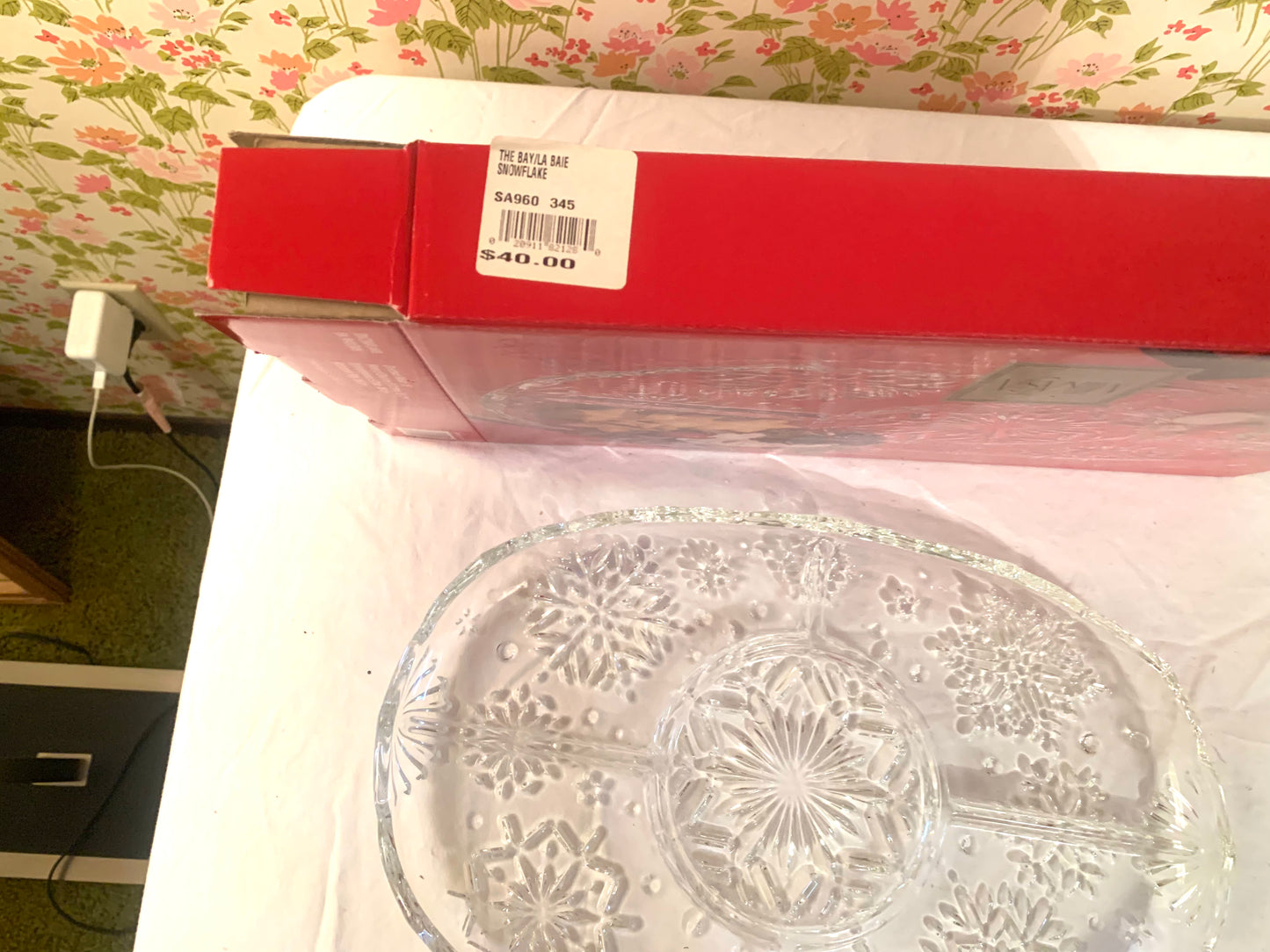 Mikasa Snowflake, crystal serving dish with compartments