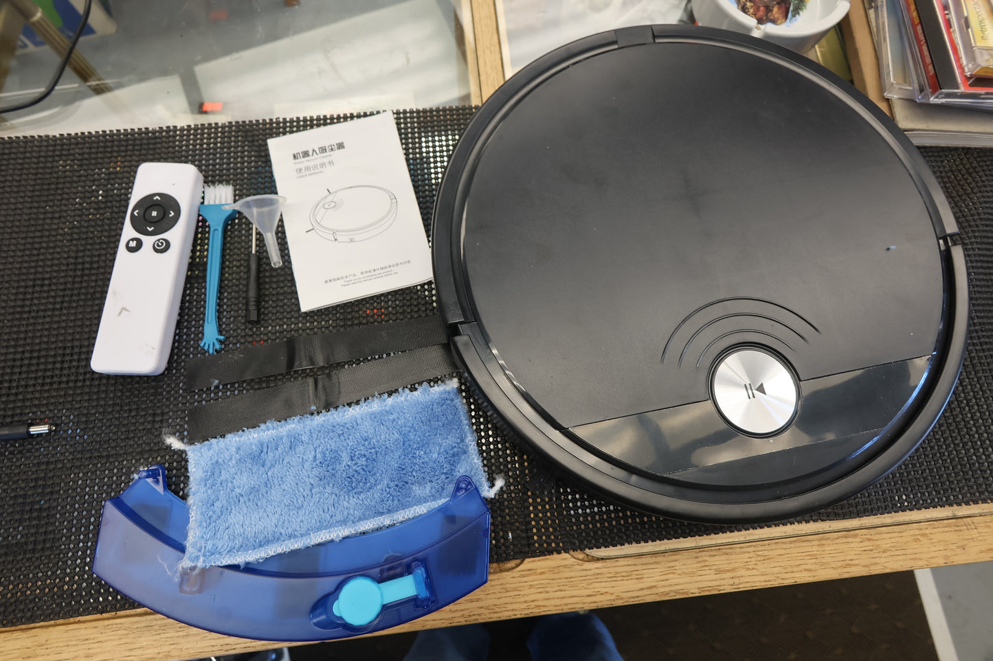 Robot Vacuum mopping wet/dry