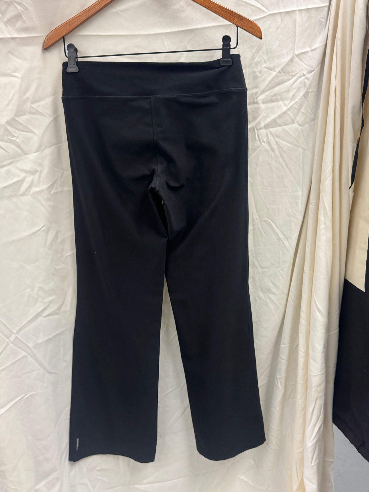 Modetta Women's Performance Bootcut Yoga Pants - Black - Small