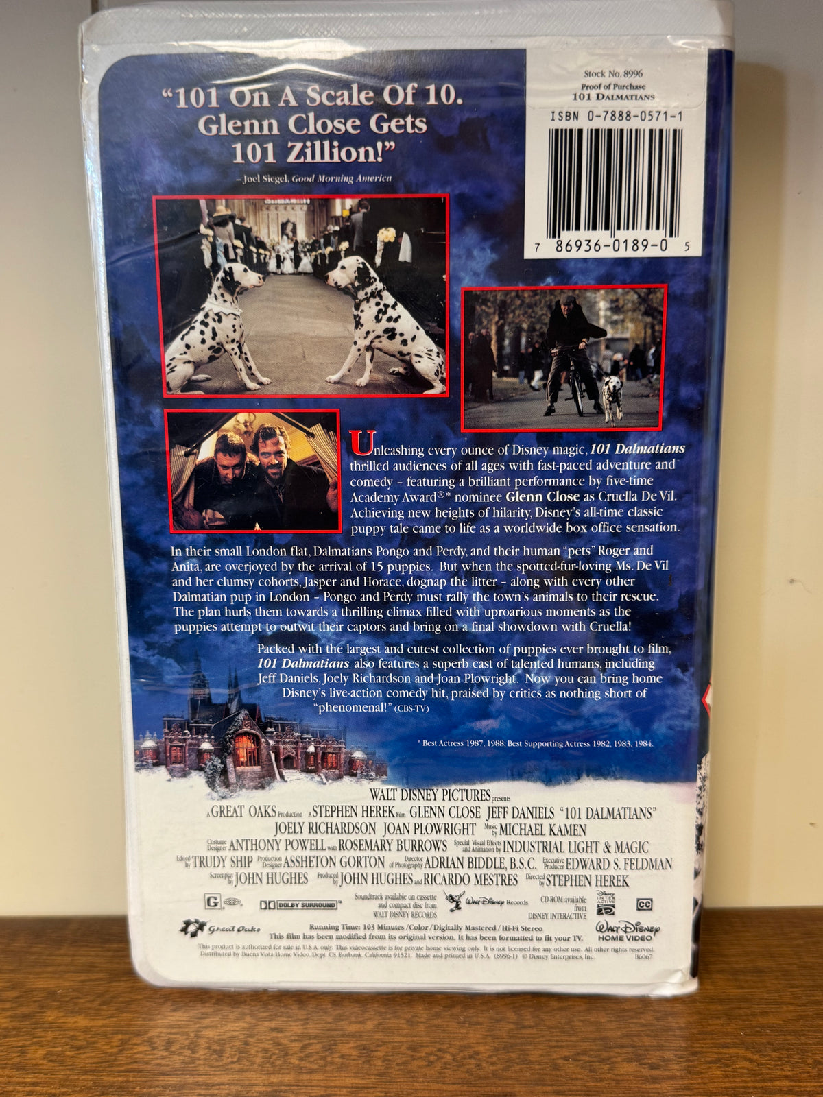 Disney's 101 Dalmatians - Live Action VHS