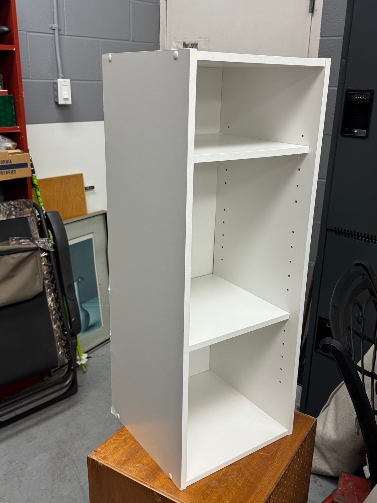 White Shelf