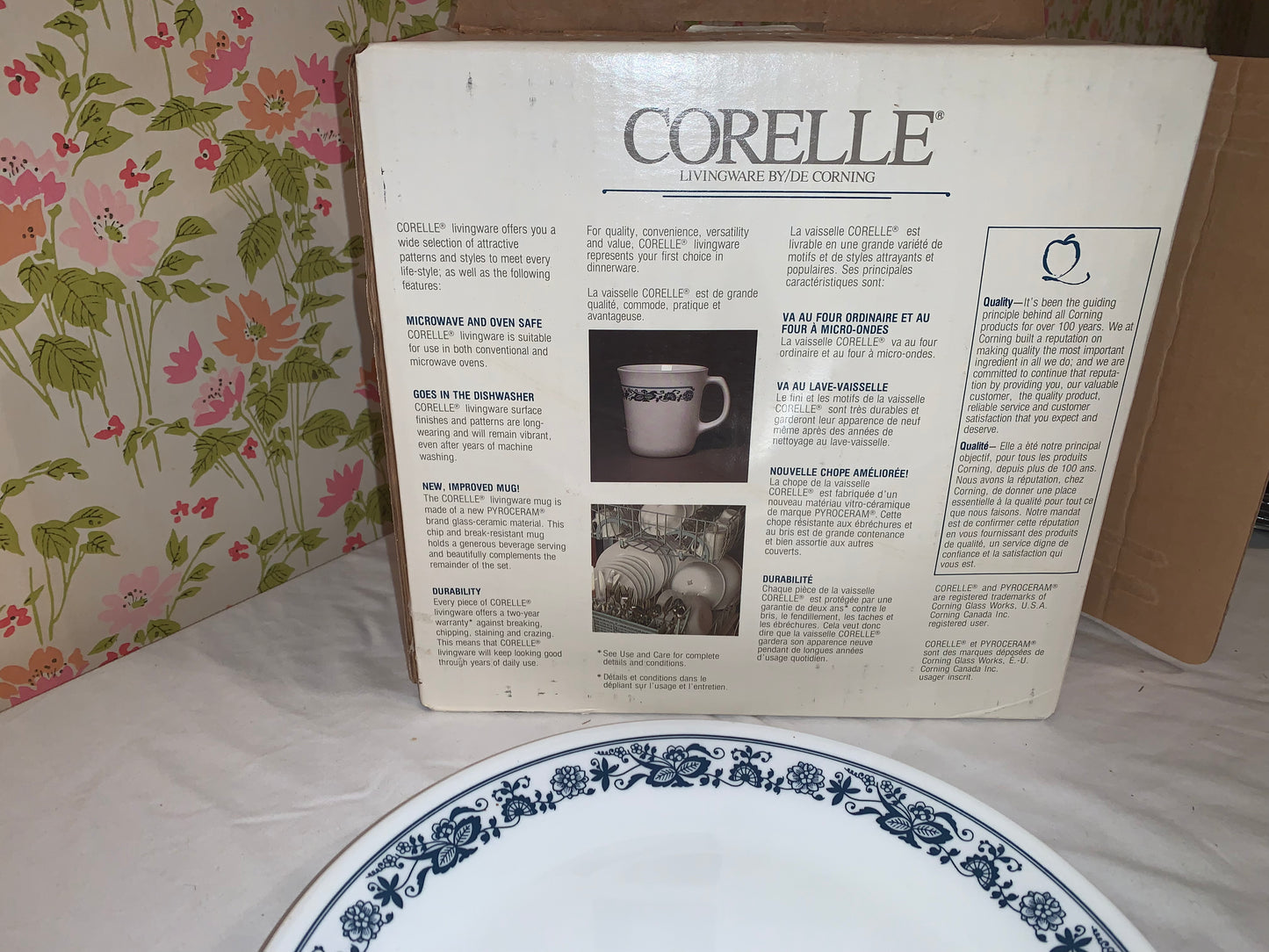Cornelle Livingware set of dishes