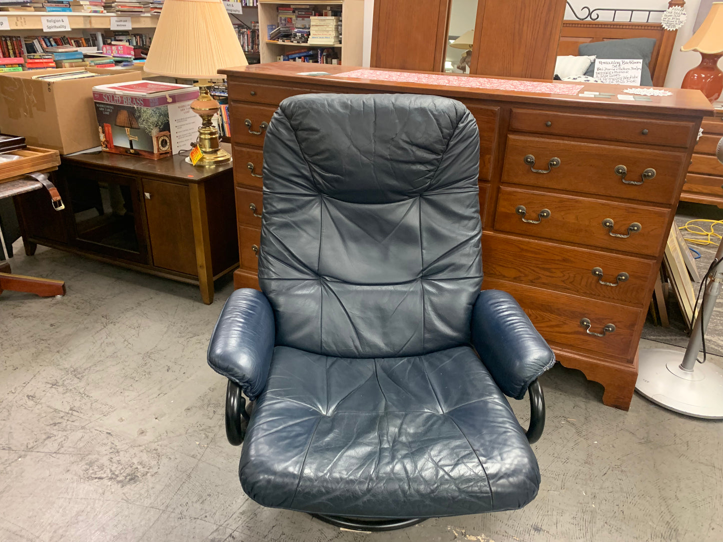 Genuine Leather reclining chair