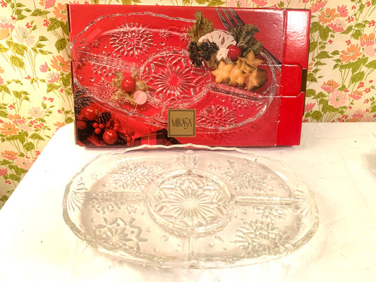 Mikasa Snowflake, crystal serving dish with compartments