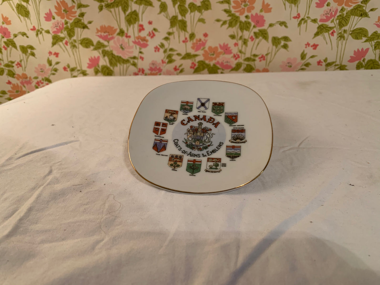Small coat of Arms decoration plate