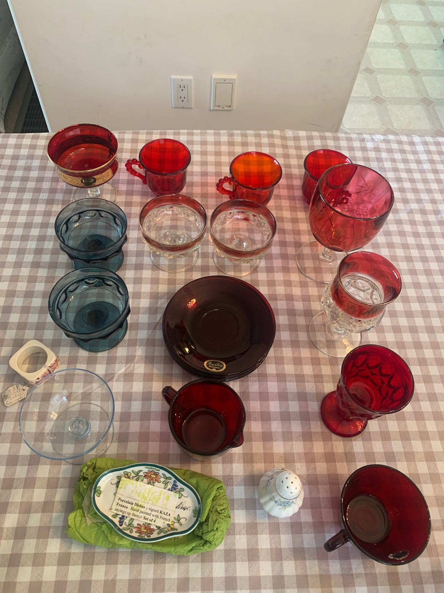 Various crystal and Glassware including Royal Ruby brand (box 4)