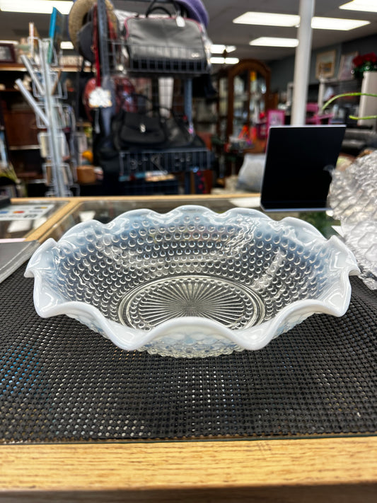Large Ruffle Bowl