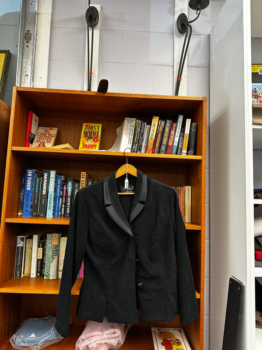 Jolibel Black Blazer
