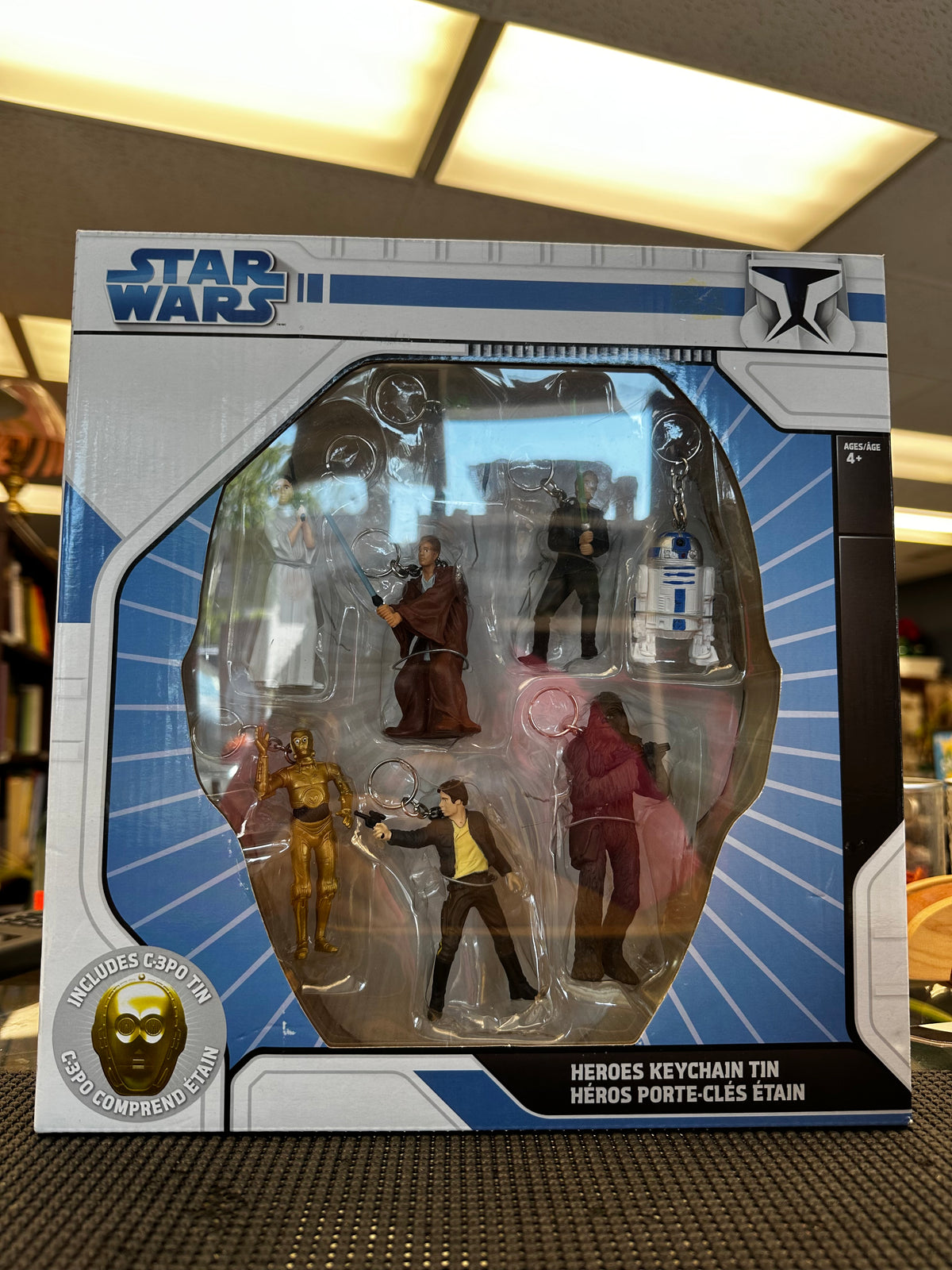 Star Wars Heroes Keychain Tin