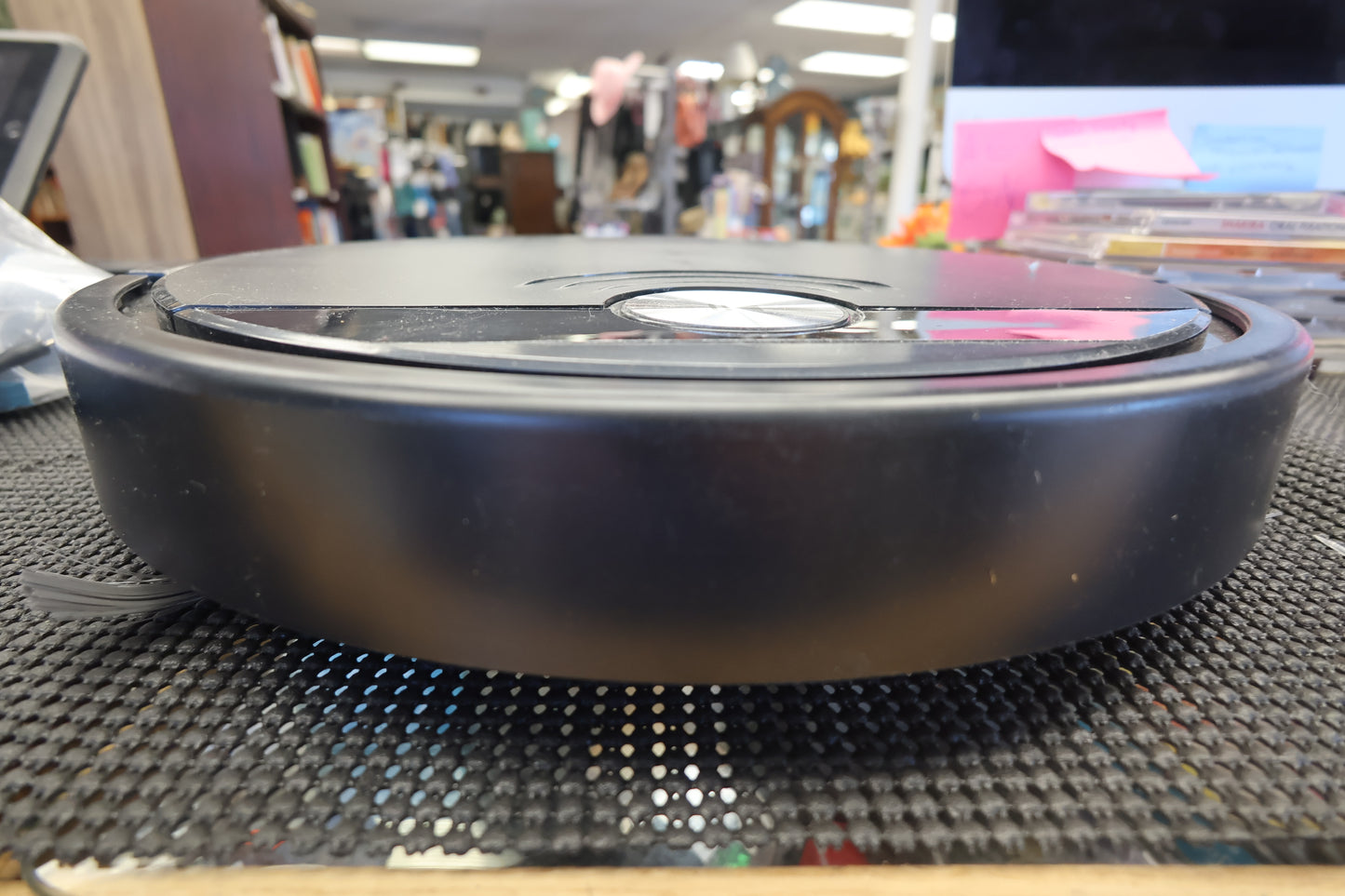Robot Vacuum mopping wet/dry