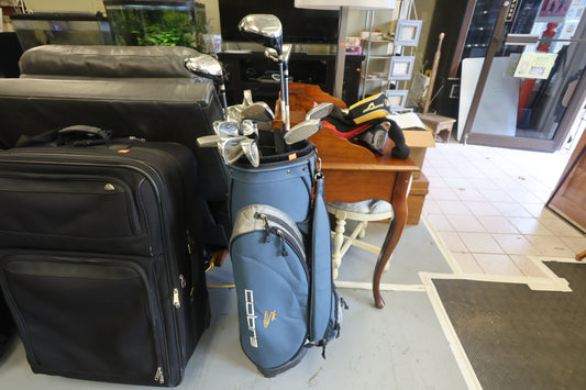 Women's Flex King Cobra Golf Clubs and Bag