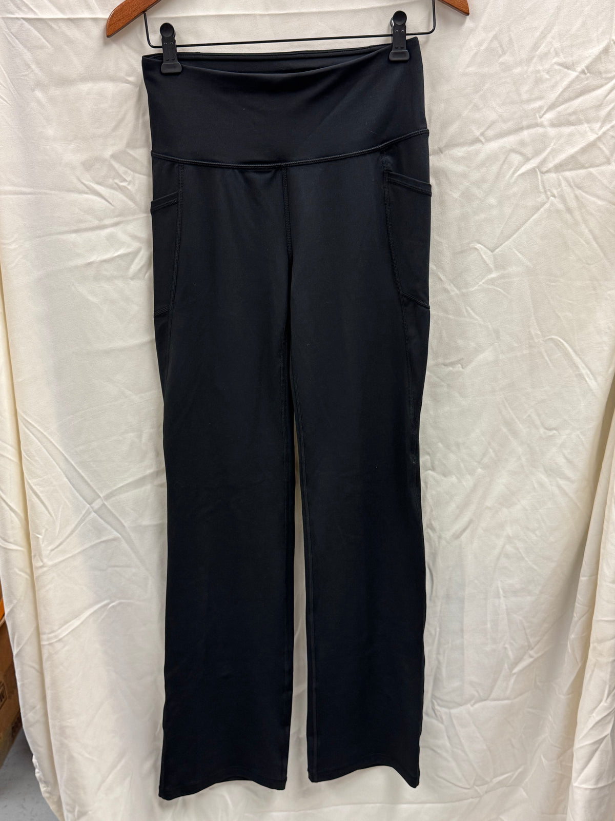Reebok Women's High-Waisted Bootcut Yoga Pants with Pockets - Black - Small