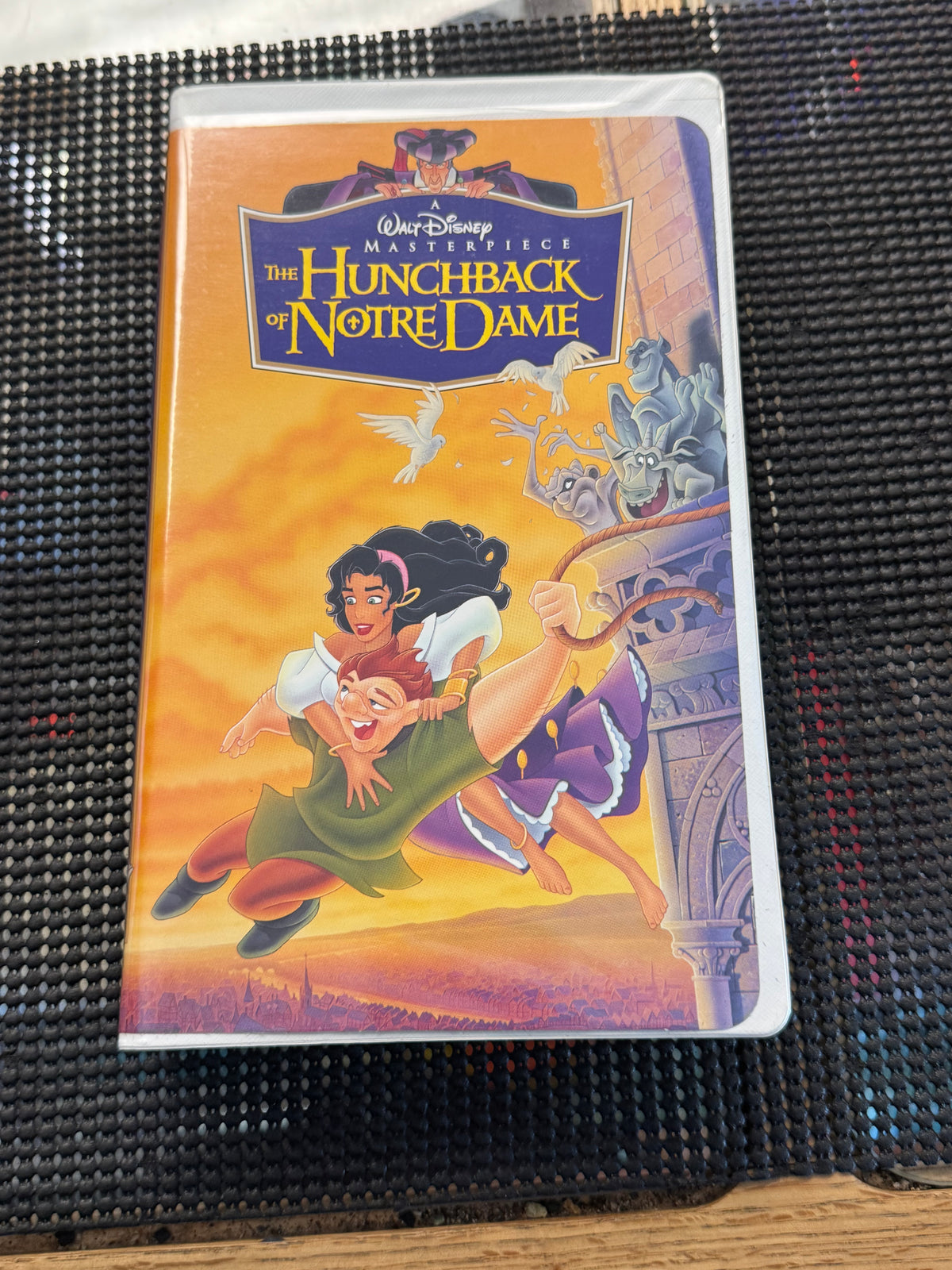 Disney's Hunchback Of Notre Dame VHS