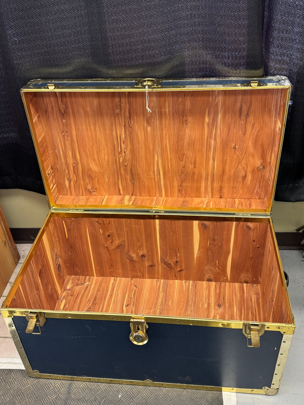 Cedar Lined Trunk