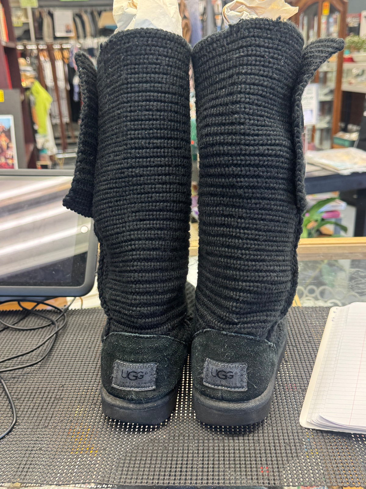 Women's Shoes Size 6 Ugg Knit