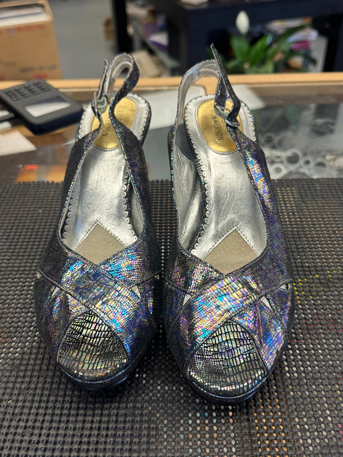 Women's Shoes - US 9 Ros Hommerson Slingback