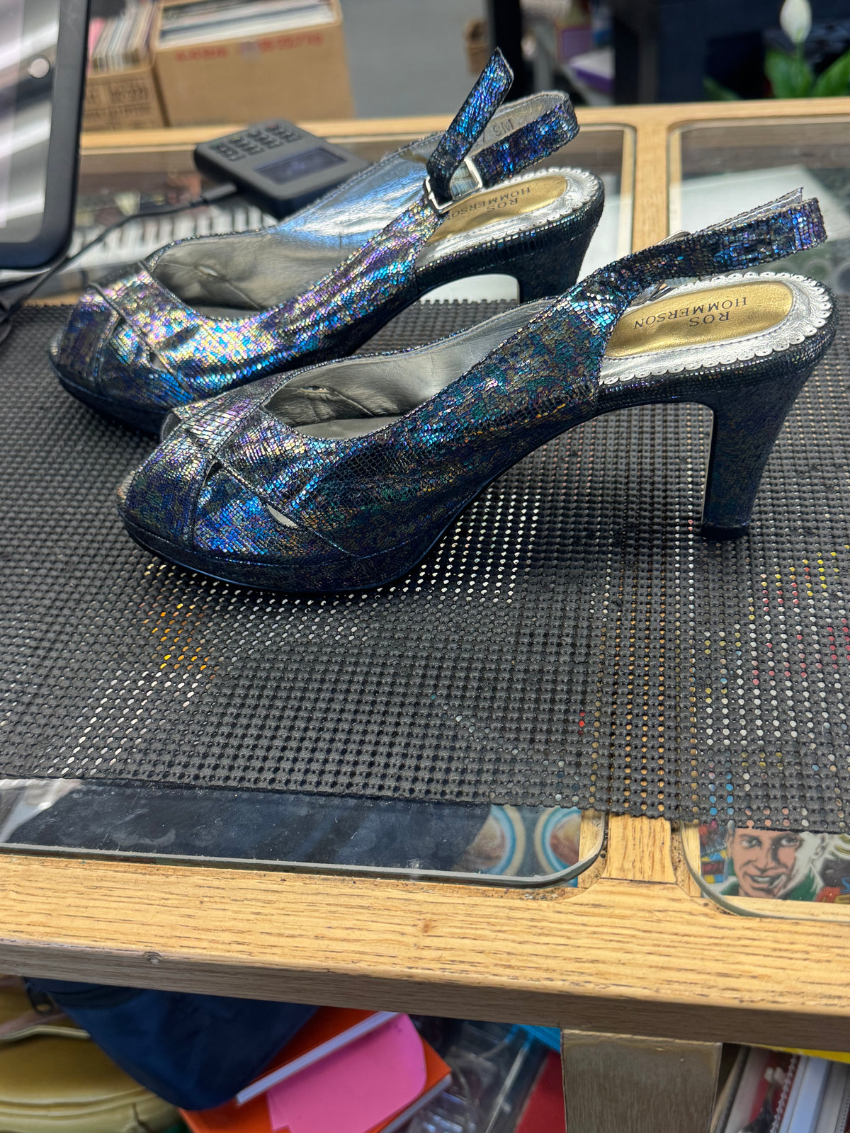 Women's Shoes - US 9 Ros Hommerson Slingback