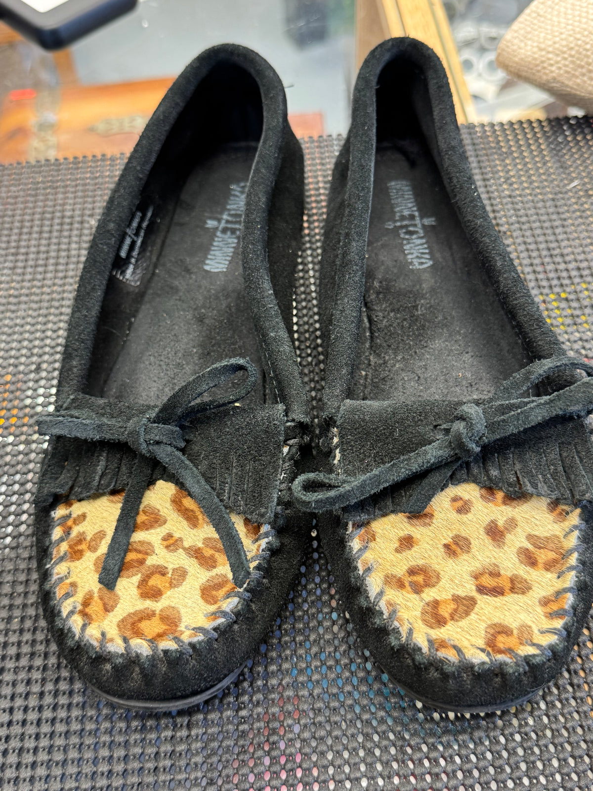 Women's Shoes - 7 US Minnetonka Black Suede Moccasins