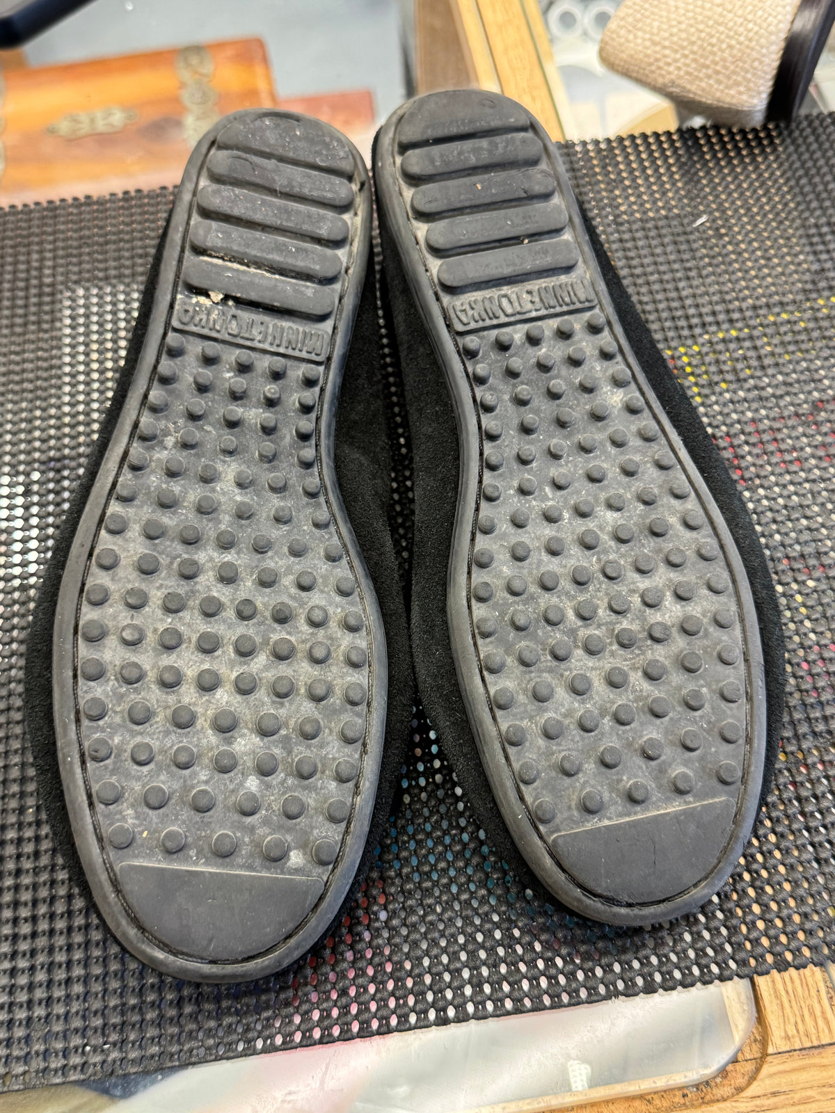 Women's Shoes - 7 US Minnetonka Black Suede Moccasins