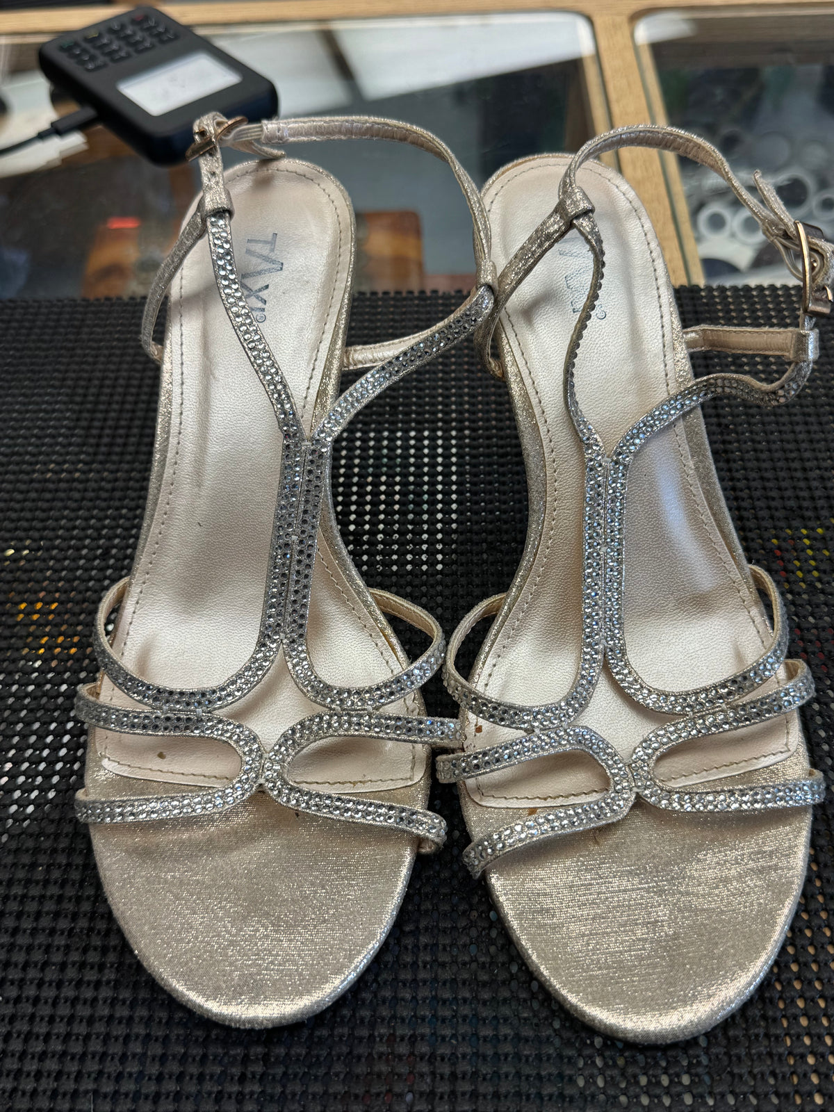 Women's Shoes - 7 US Gold Sparkle Heels