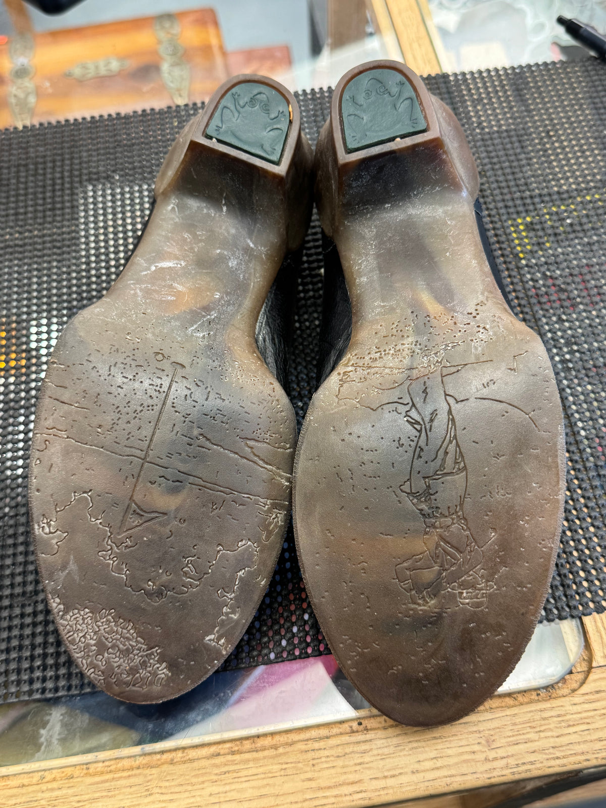 Women's Shoes - 6.5 US El Naturalista Black Leather Pumps