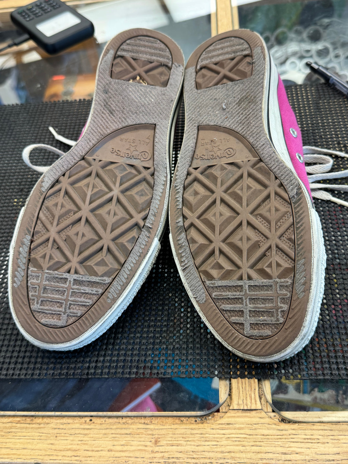 Woman's Shoes - 7 US Pink/Magenta Converse Low tops