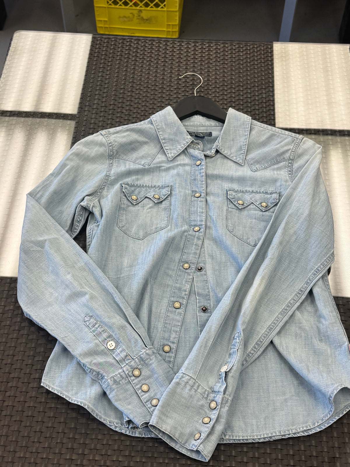 Women's M Cotton Snap-Up Shirt