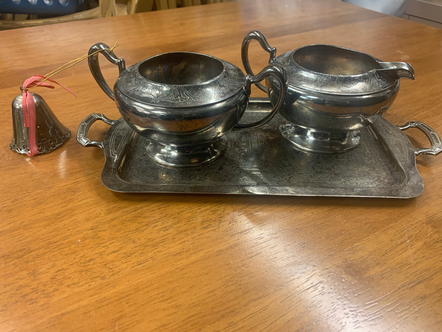 Vintage Forbes Plate Creamer and sugar set with platter