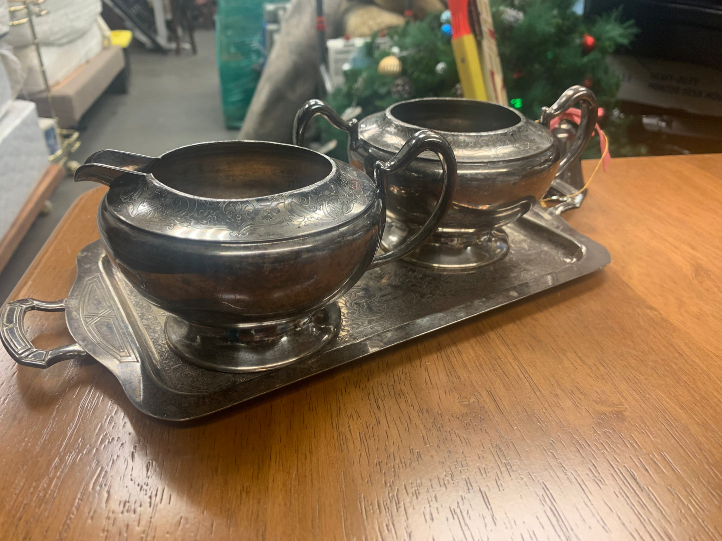 Vintage Forbes Plate Creamer and sugar set with platter