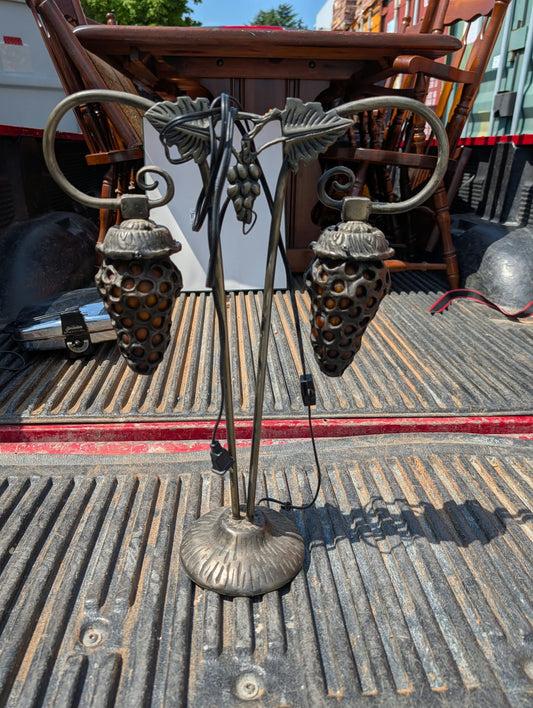 Double Acorn Lamp