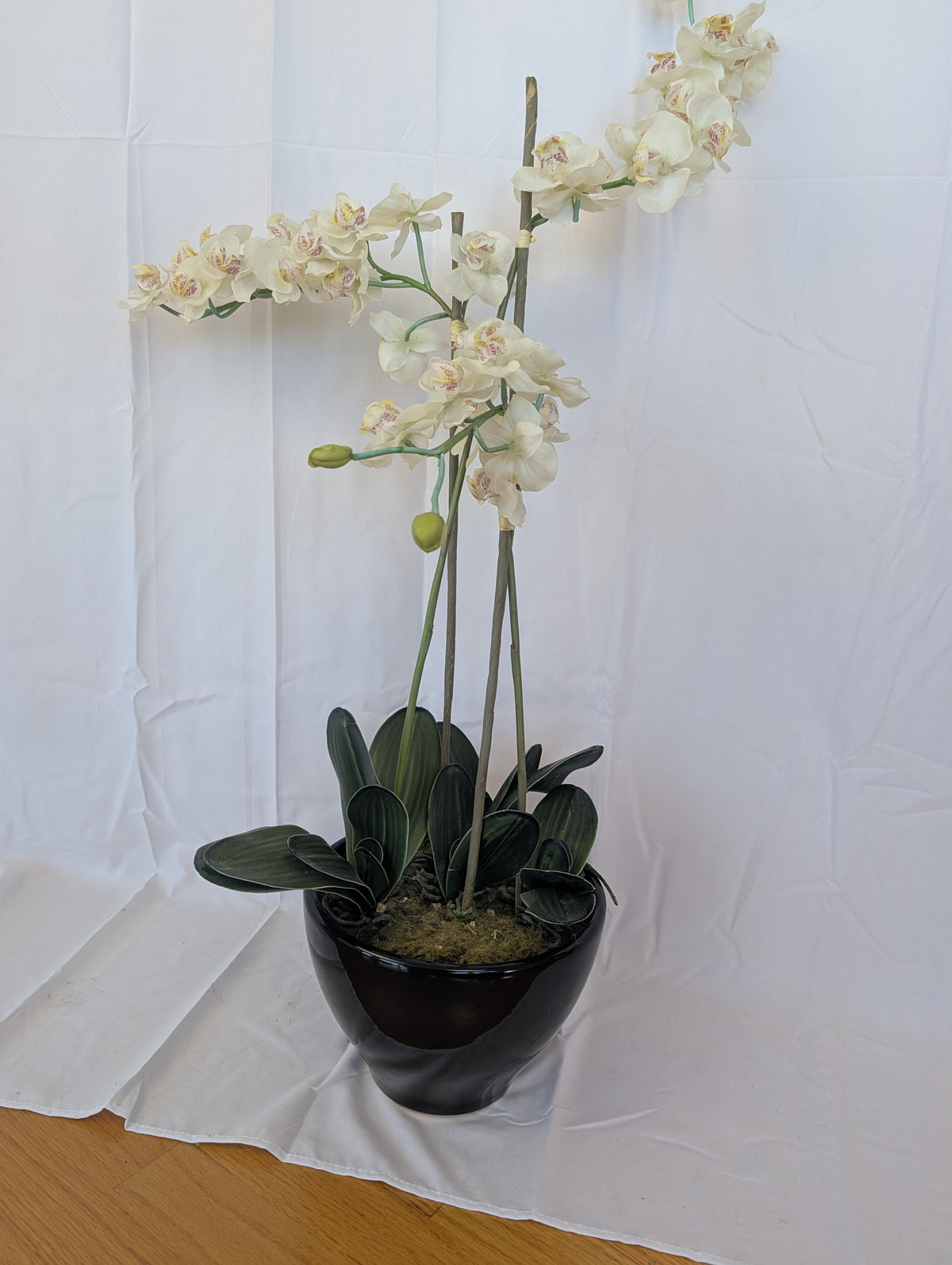 Artificial Amaryllis Decor