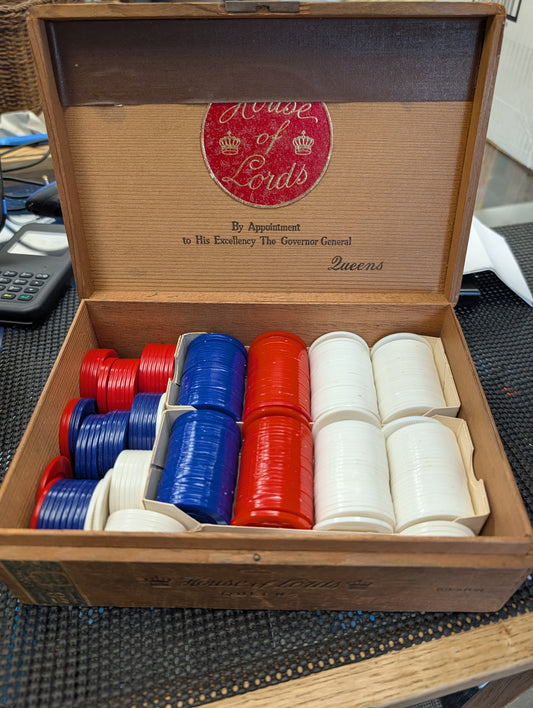 House of Lords Cigar Box with Poker Chips