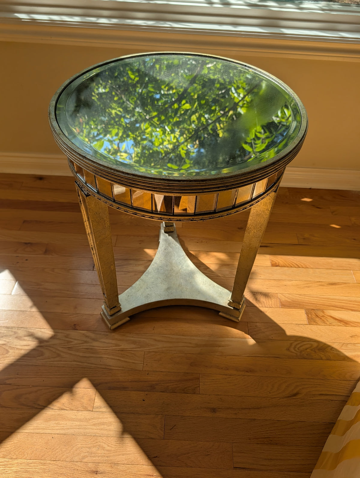 Horchow Luxury mirrored champagne gold round end table.